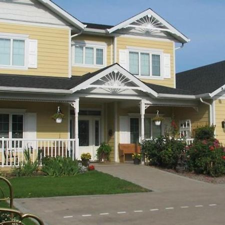 Chesterfield Inn 킬로나 외부 사진