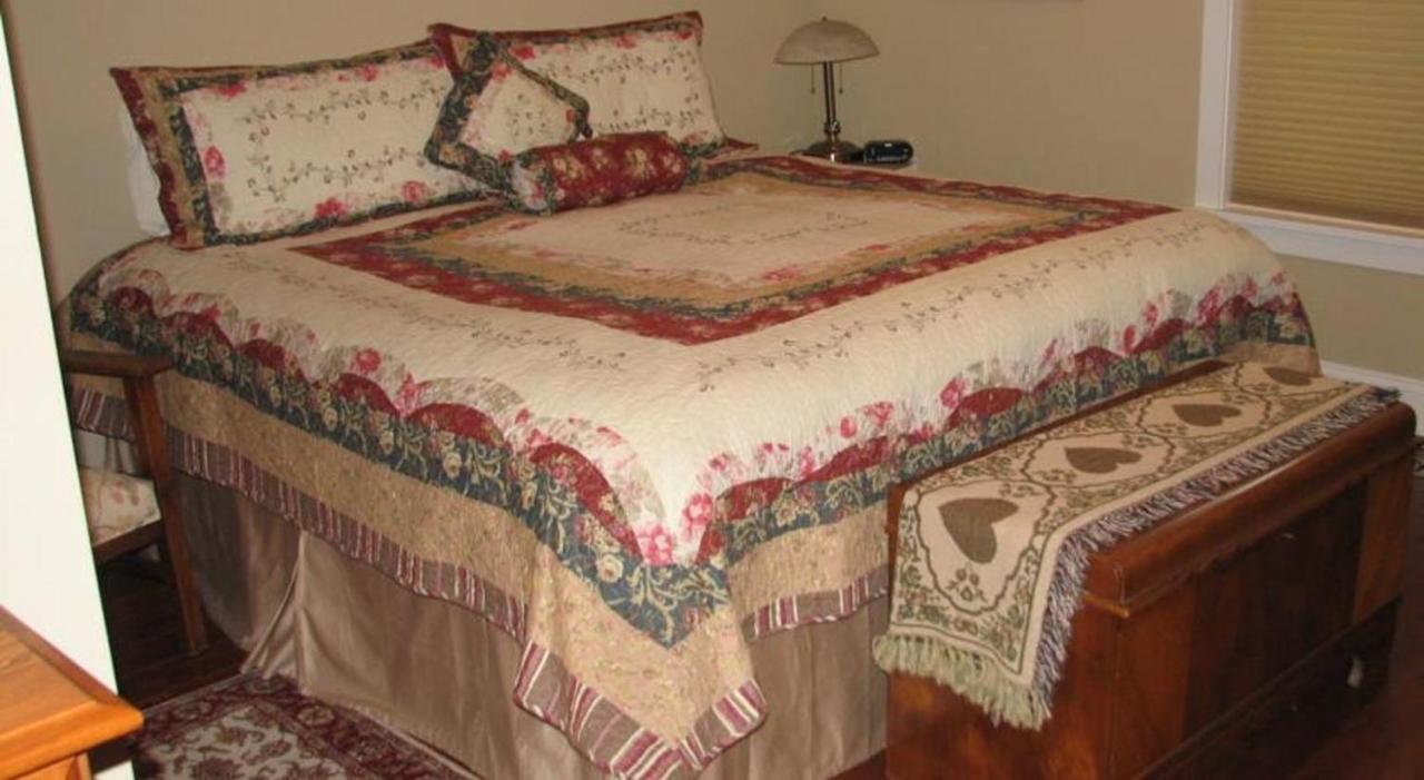 Chesterfield Inn 킬로나 객실 사진
