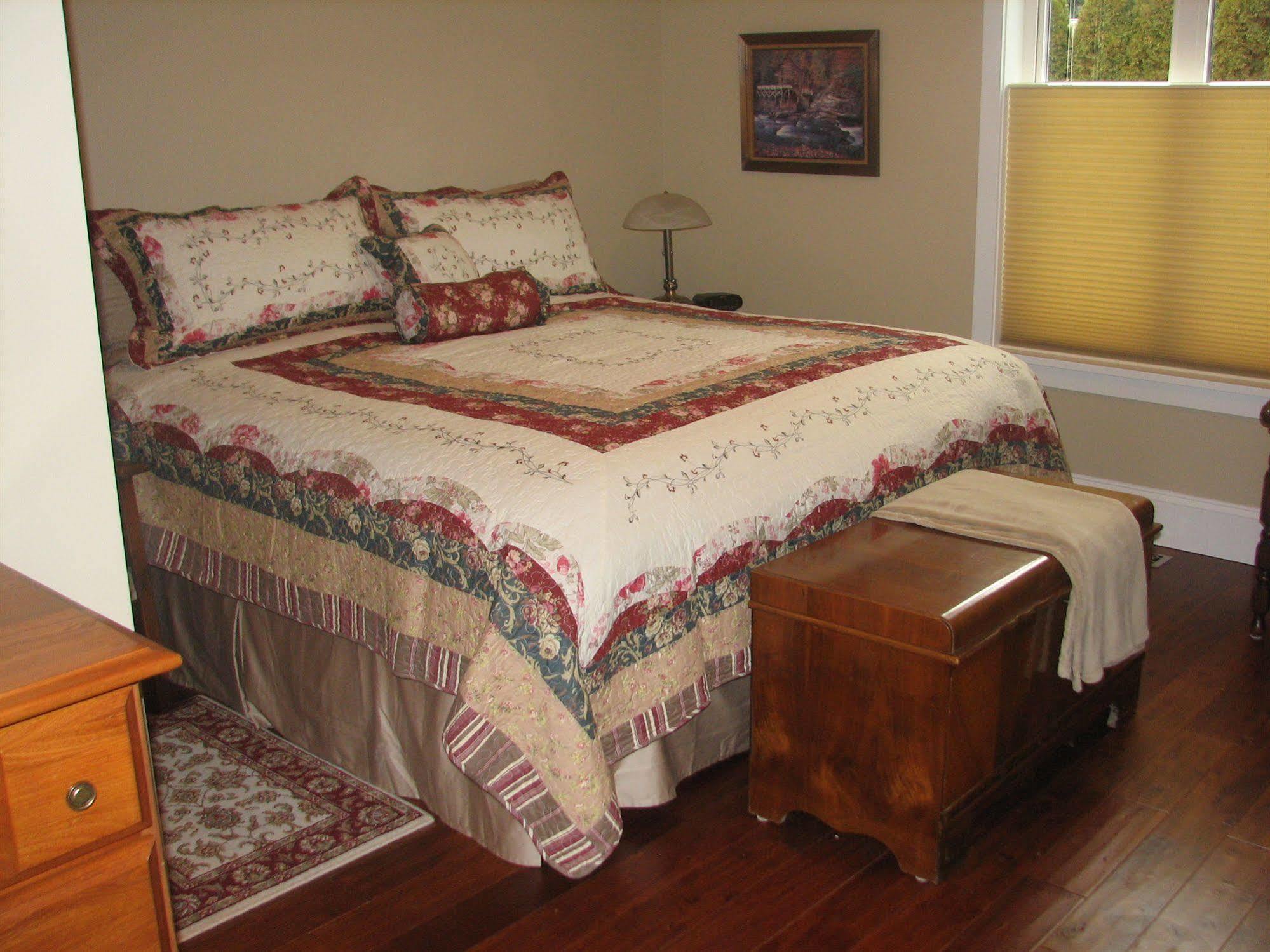 Chesterfield Inn 킬로나 외부 사진
